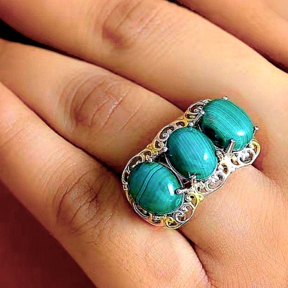 🔥18K YG and Platinum Bond African Malachite 13.80 ctw Three Stone Ring Size 6
